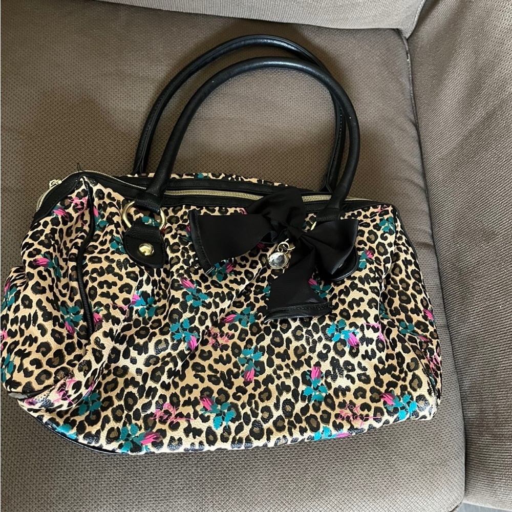 Hand bag - Picture 1 of 1